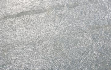 Fearby laminate fibreglass or shingles?